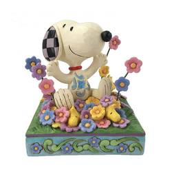 Snoopy in Flowerbed