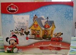 Mickeys Holiday Gift set of 5