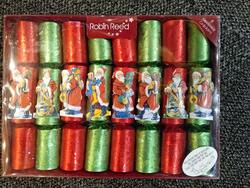 Crackers Red/Green Box of 8