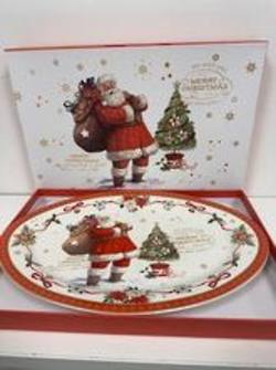 Oval Santa and tree plate 30cm