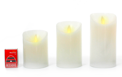Moving Wick Candle - White - 70mm Medium
