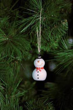 Traditional Snowman - Ceramic Tree Hanger